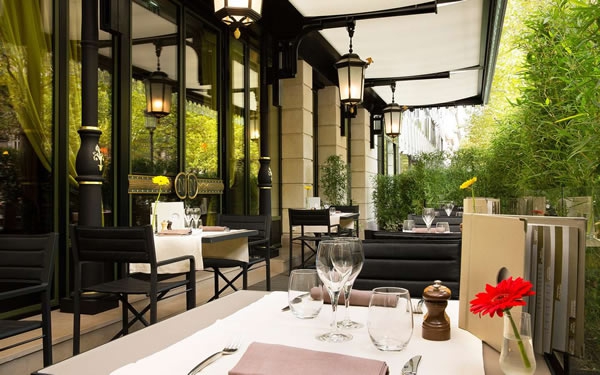 Restaurant-Le-Bivouac-Paris.jpg