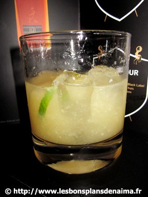 Cocktail-Black-Sour.jpg