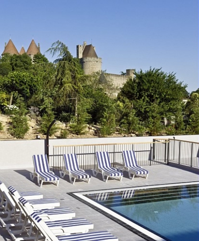 Piscine-Hotel-Mercure-Carcassonne.jpg