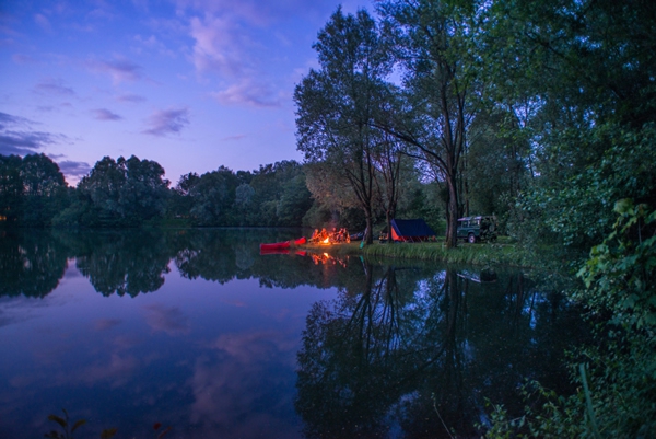 Bivouac-Canoe.jpg