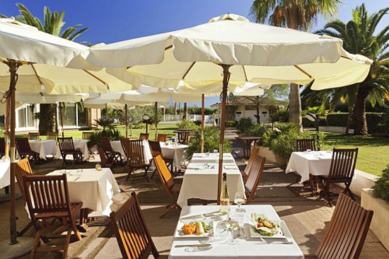 Restaurant-Mercure-Frejus.jpg