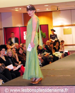 robe-vintage-verte-devant.jpg