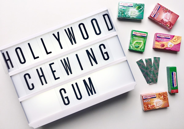 Concours-LightBox-Hollywood-Chewing-Gum.jpg