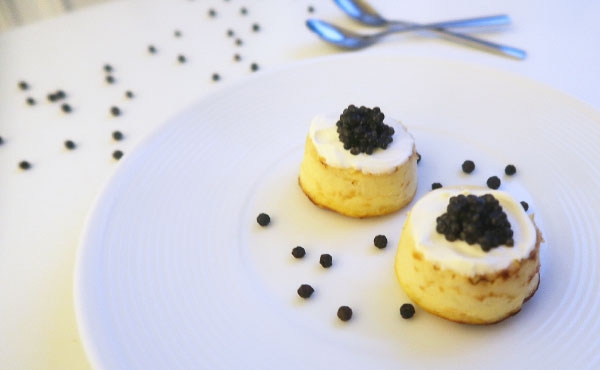 Mini flan de chou-fleur au caviar !