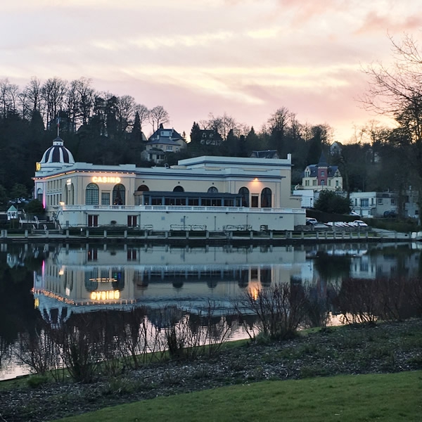 Casino-Bagnoles-De-L-Orne.jpg