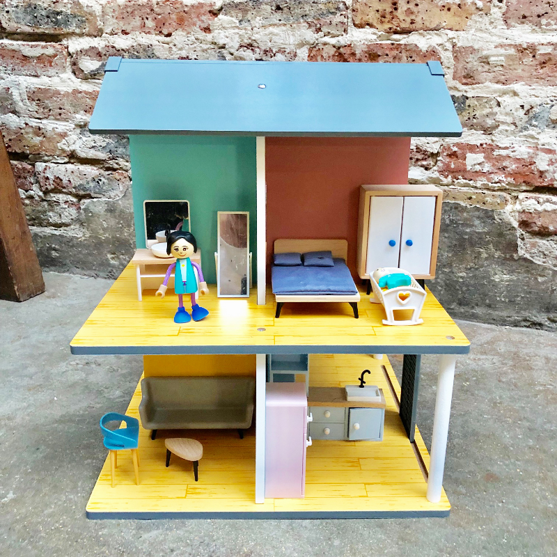 Petite maison de poupees en bois Lidl