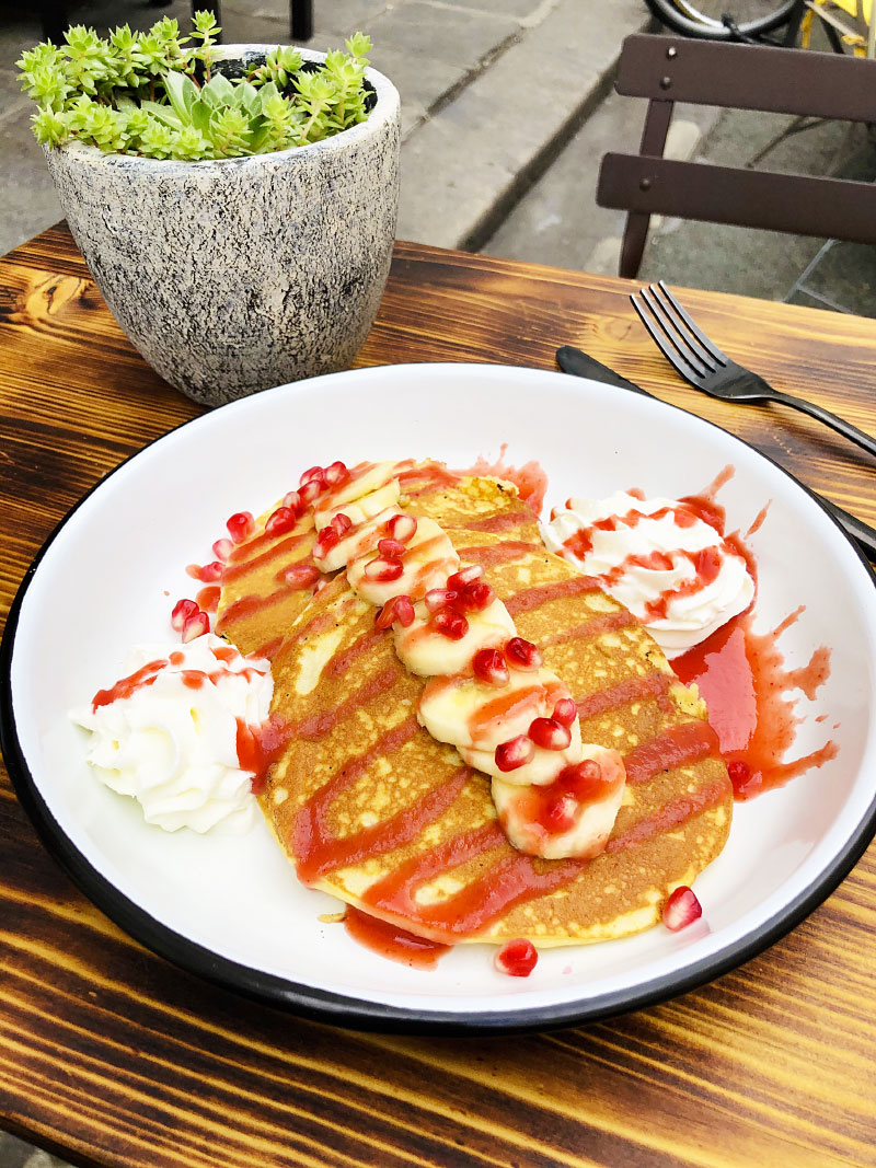 Pancakes aux fruits