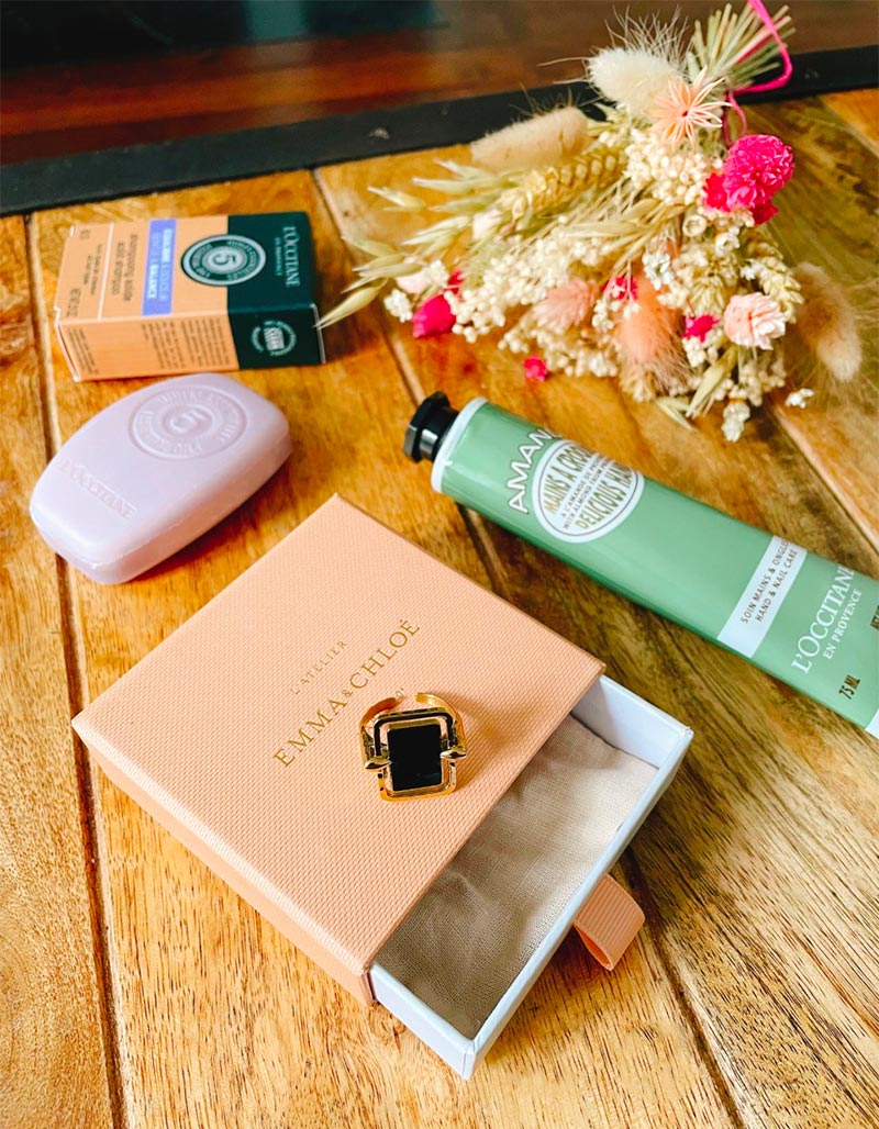 Emma & Chloé x L'Occitane