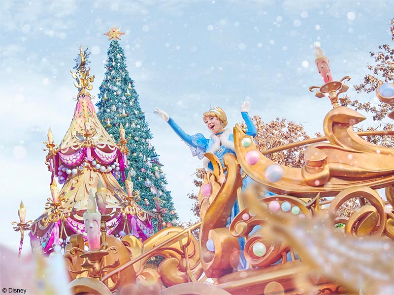 Parade de Noël 2022 Disneyland Paris