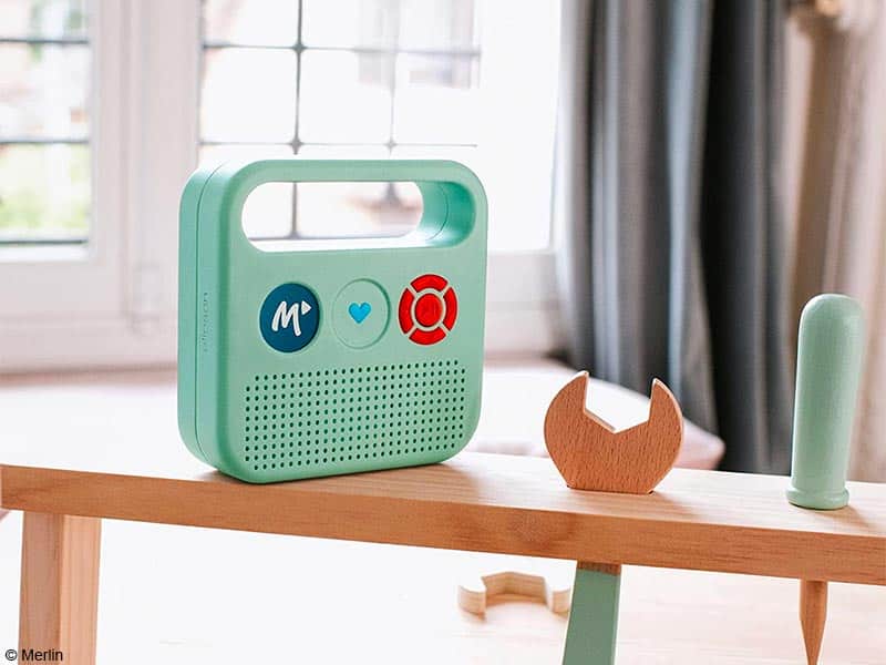 Enceinte Merlin ou Conteuse Max (Ecole des Loisirs), comment choisir ?