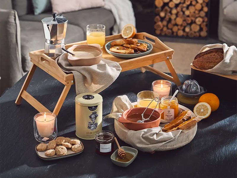 Plateau de lit
