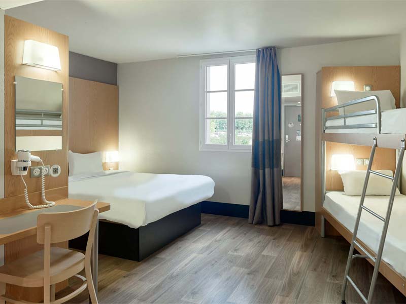 Chambre familiale au B&B HOTEL près de Disneyland Paris