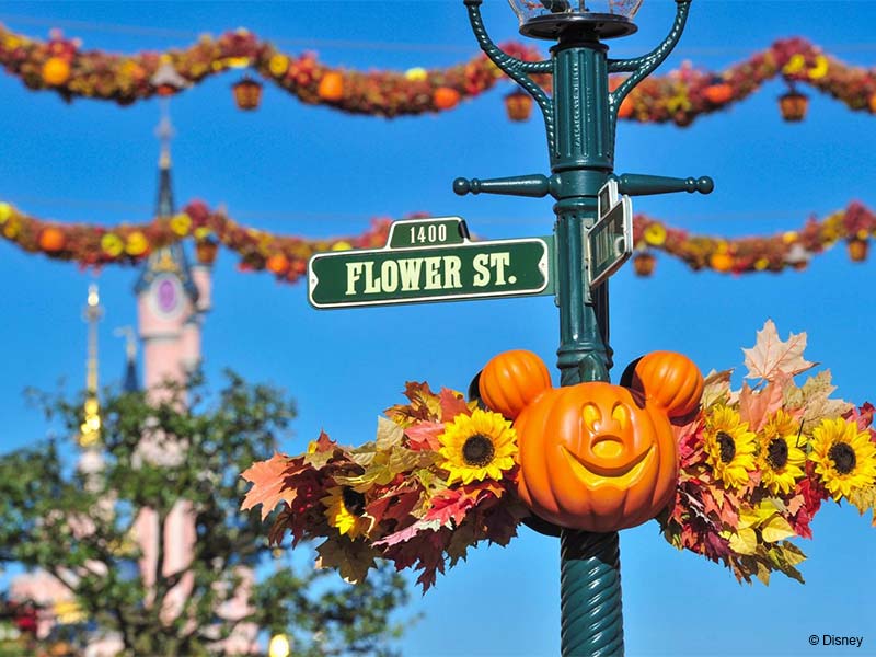 Décorations d'Halloween à Disneyland Paris