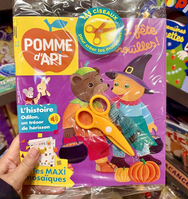 Magazine Pomme d'Api et ciseaus enfant orange